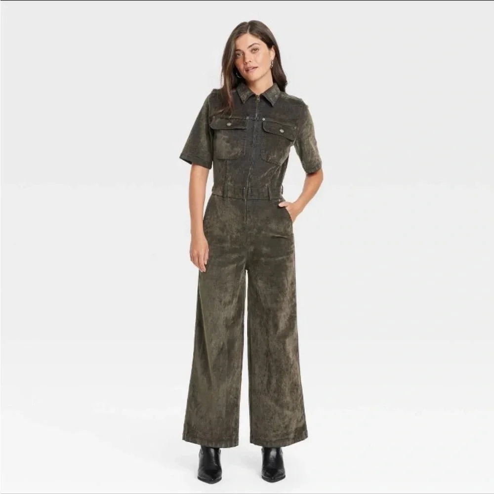 NWT Women's Holiday Short Sleeve Flocked
Denim Jumpsuit - Universal‎ Thre…
